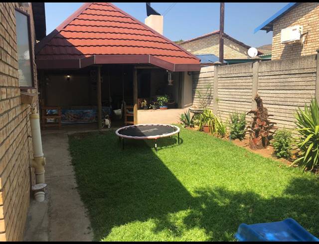 3 BEDROOM SECTIONAL TITLE TO LET IN GEELHOUTPARK